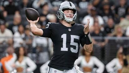 Raiders caen 27-14 ante Cardinals en el debut de pretemporada de Fernando Mendoza