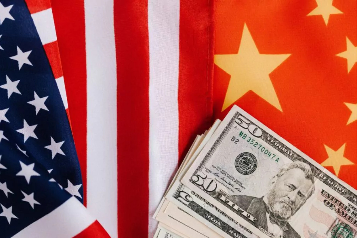 EU acusa a México y otros 40 países de favorecer a China