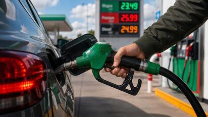 ESTÍMULOS FISCALES Hacienda ajustó los estímulos fiscales para las gasolinas y el diésel que estarán vigentes durante la próxima semana. El Gobierno federal redujo el estímulo