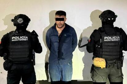 Dejan en penal de Nuevo León a hombre acusado de abandonar dos cuerpos en la cajuela de un auto
