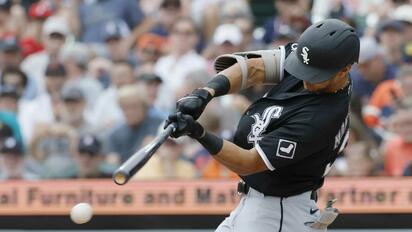 Medias Blancas vencen 4-3 a Tigres y aseguran la serie en Detroit