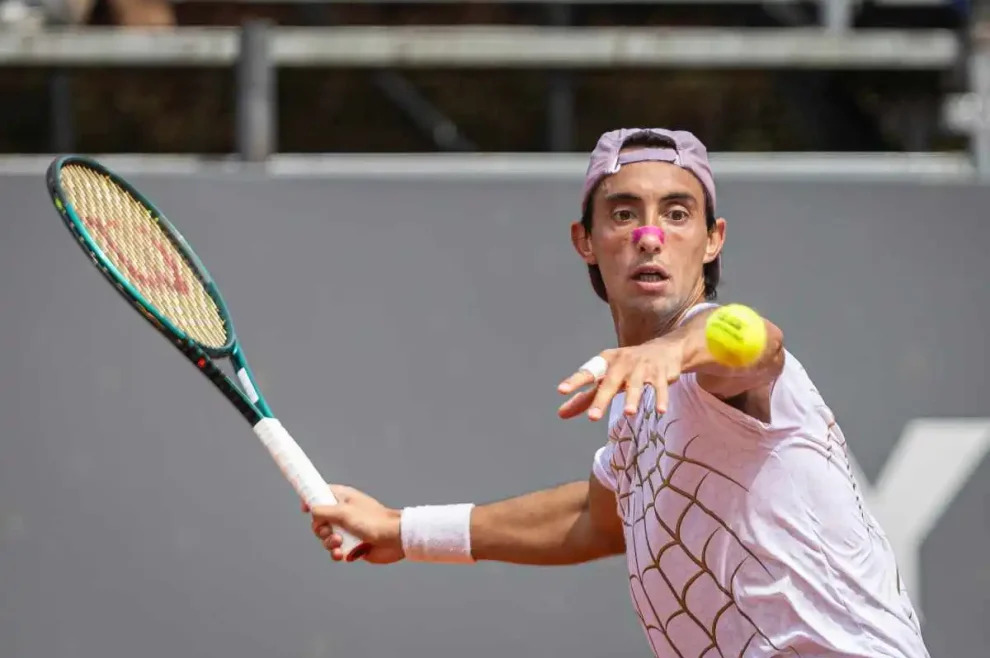 Tenis Tenis