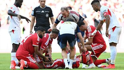 Musiala se desmaya en pleno partido y preocupa al Bayern Múnich