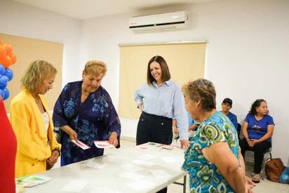 Fortalece alcaldesa de Frontera apoyo a los adultos mayores