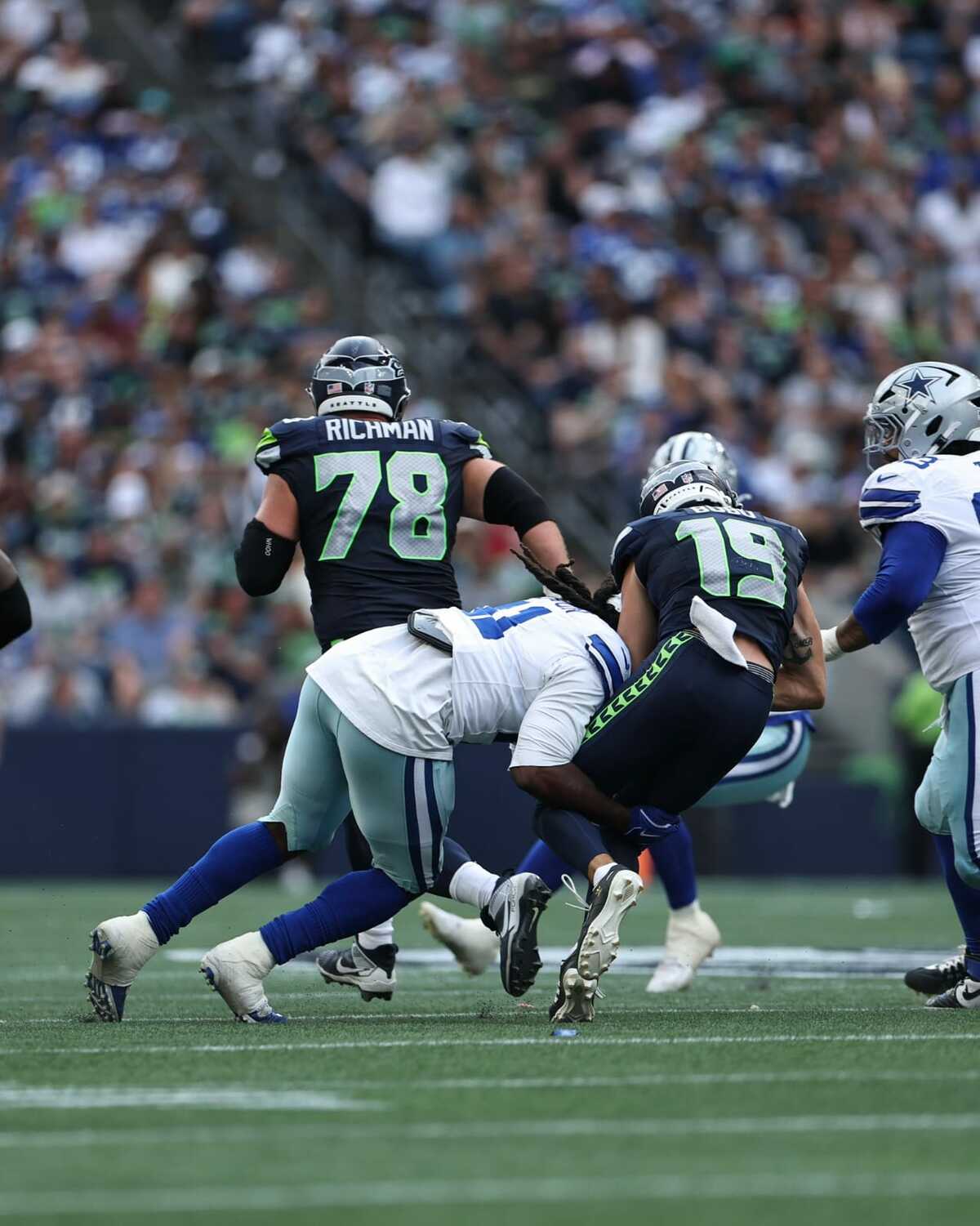 Cowboys vencen 17-7 a Seahawks
