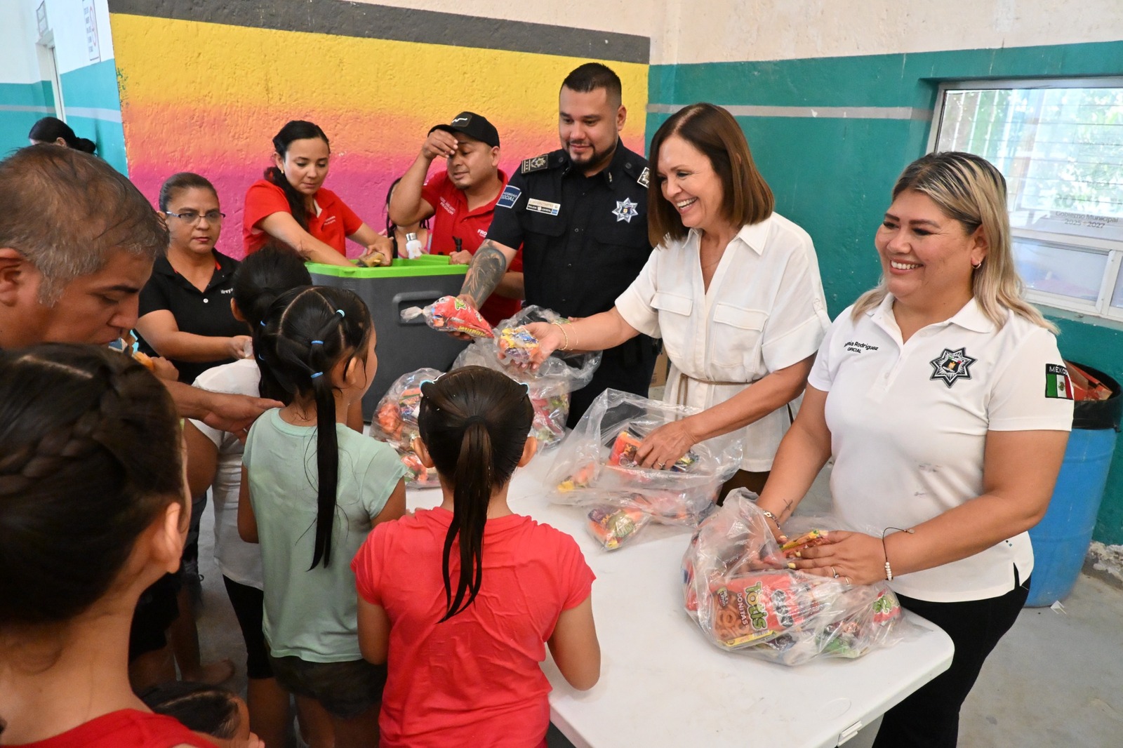 Campamento: Cerca de 100 menores participaron en dos semanas de actividades que combinaron deporte, aprendizaje y convivencia. Campamento: Cerca de 100 menores participaron en dos semanas de actividades que combinaron deporte, aprendizaje y convivencia.