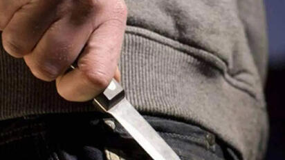 Sujeto armado roba dinero de tienda y logra escapar en la Buenos Aires