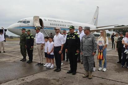 Visita de Abelardo de la Espriella a Buenaventura causa polémica