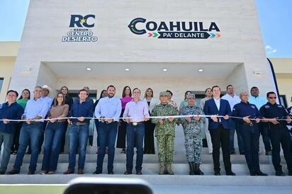 Manolo Jiménez y Carlos Villarreal entregan Centro Integral de Seguridad