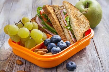 Sector Salud pide equilibrar alimentos en el lonche escolar