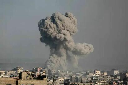 Bombardeo israelí contra cafetería en Gaza deja siete muertos