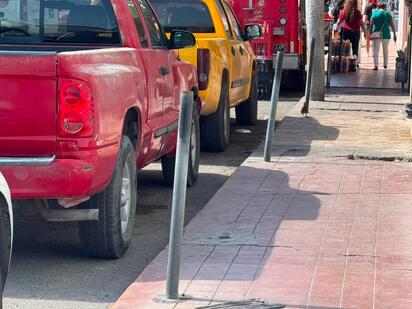 Crecen reclamos ciudadanos ante multas y complicaciones por nueva modalidad de parquímetros