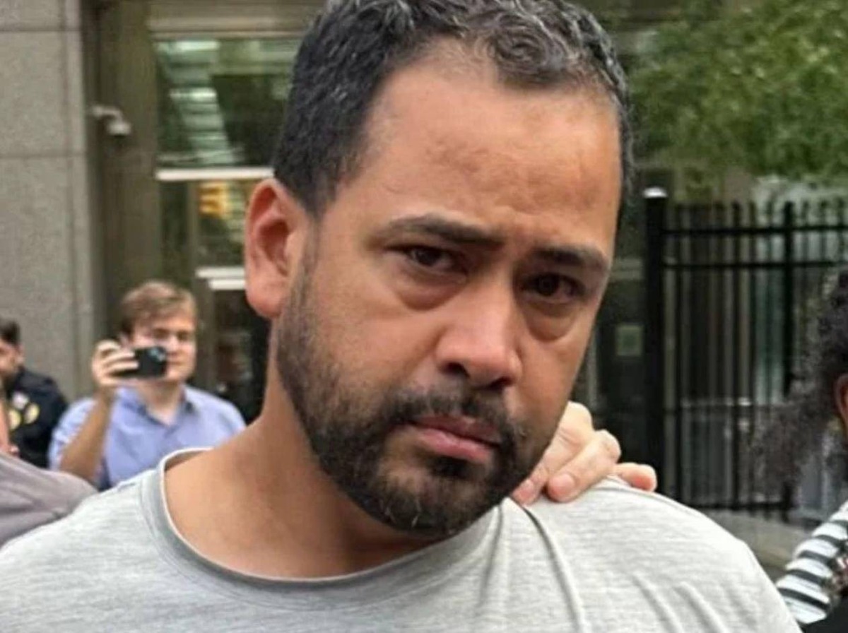 ICE arresta al operador de la embarcación que volcó y dejó dos muertos en Nueva York