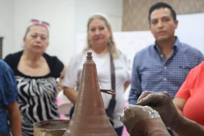 DIF San Juan de Sabinas realizó curso de dulces y alfarería