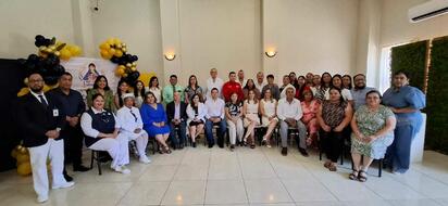 Profesionales de salud participaron en la XII Jornada de Trabajo Social en Nueva Rosita, enfocada en fortalecer el acompañamiento y atención integral.