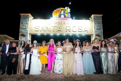 Inicia Feria Santa Rosa de Lima 2026 con coronación de Ángela I