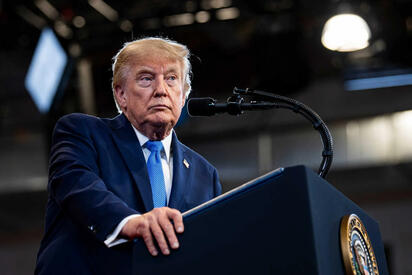 Donald Trump acusó a Canadá de perjudicar a agricultores estadounidenses, mientras Ottawa prepara represalias tras nuevos aranceles de Washington.