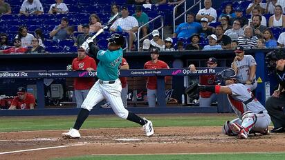 Marlins barren a Nacionales con victoria 6-2 y se acercan al Comodín