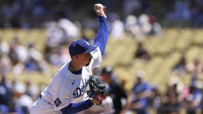Dodgers barren a Piratas con blanqueada 4-0 y llegan a 80 victorias