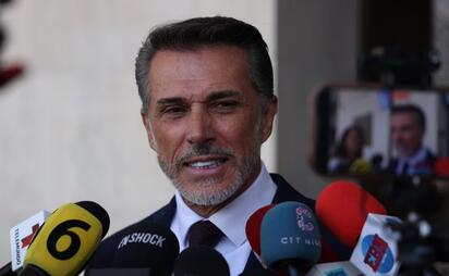 Sergio Mayer vuelve a pedir licencia como diputado