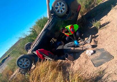 Cinco lesionados deja choque y volcadura en la carretera 57 en el tramo de la Muralla