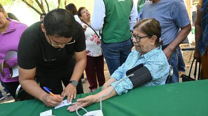 Se trabajará en coordinación con la Jurisdicción Sanitaria para llevar consultas gratuitas, atención bucal y dispensarios de medicamentos a las colonias.