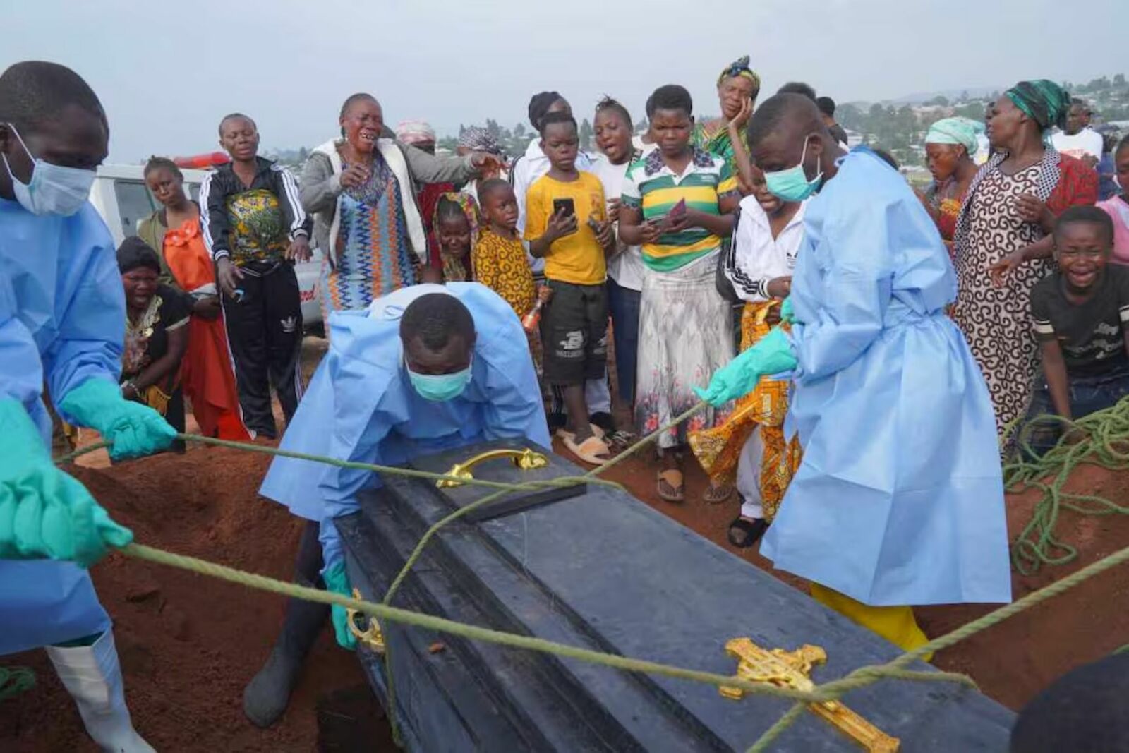 Más de mil 200 personas se recuperan de ébola en el Congo