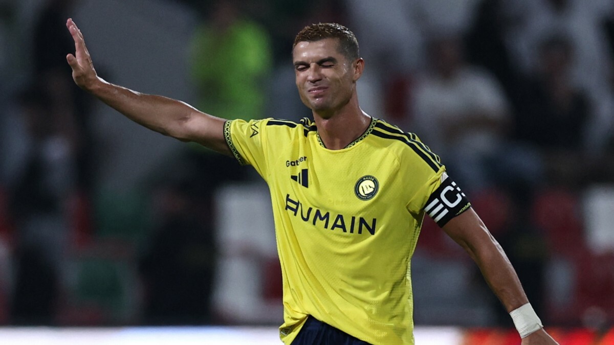 Cristiano Ronaldo muestra molestia tras ser sustituido al descanso en partido del Al Nassr