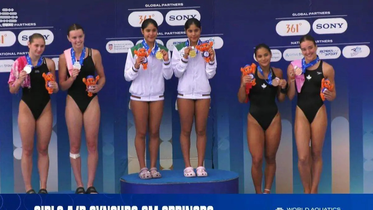 Gemelas Cueva ganan oro en tres metros sincronizados en Mundial Junior de Clavados