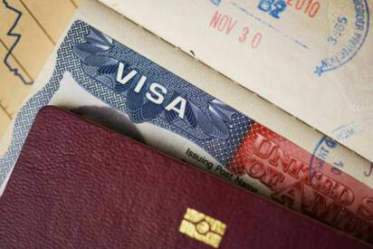 EU pausa citas para visas de inmigrante en todo el mundo