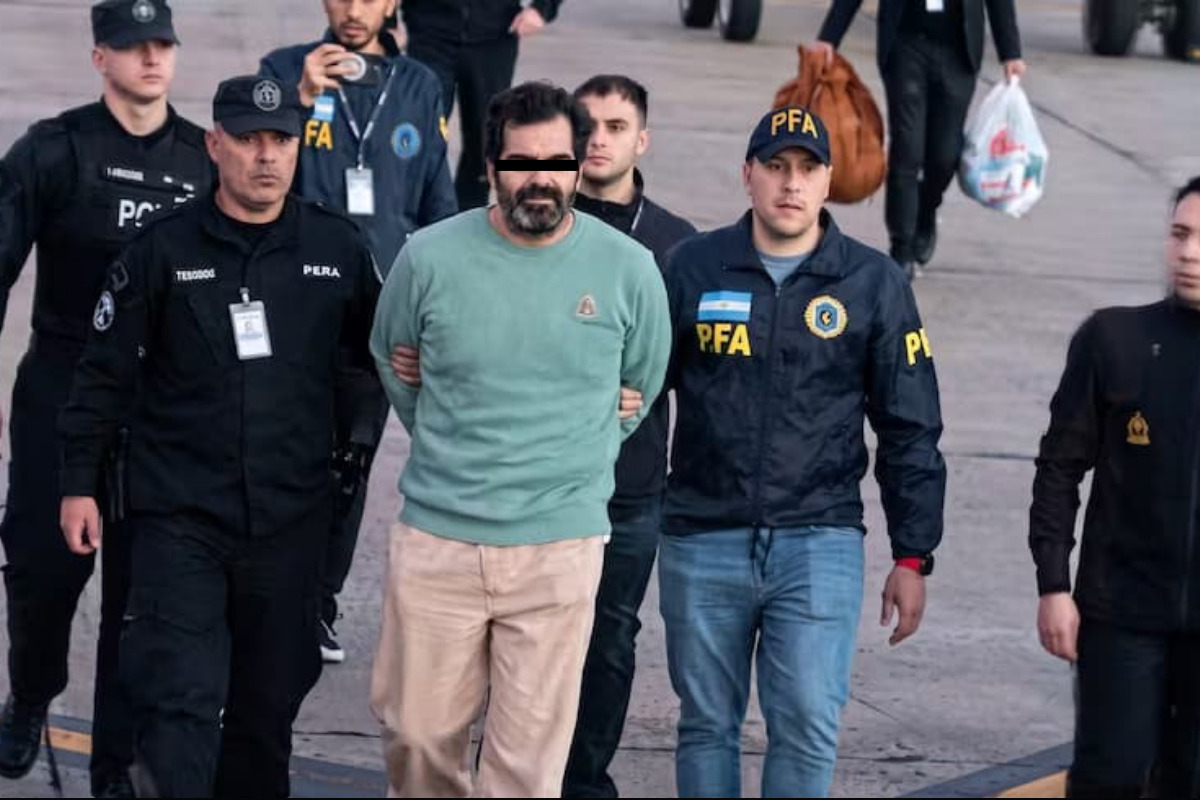Esposa alerta por salud de contraalmirante acusado de huachicol fiscal