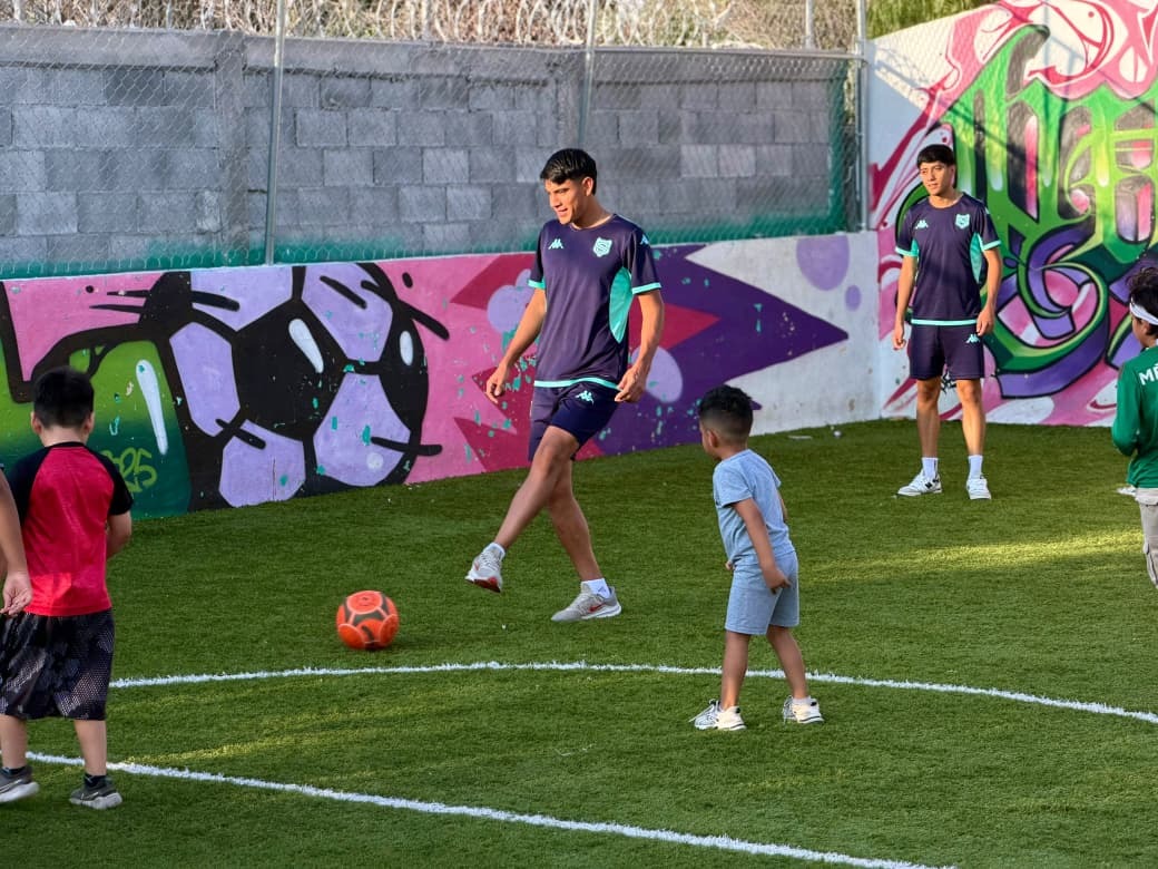 Activan con deporte plazas rehabilitadas de Saltillo