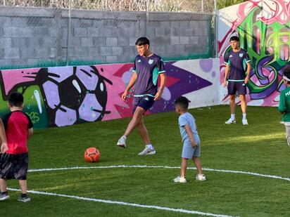 Activan con deporte plazas rehabilitadas de Saltillo