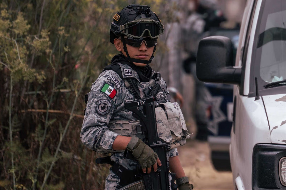 Enfrentamiento en Michoacán deja un muerto y provoca bloqueos