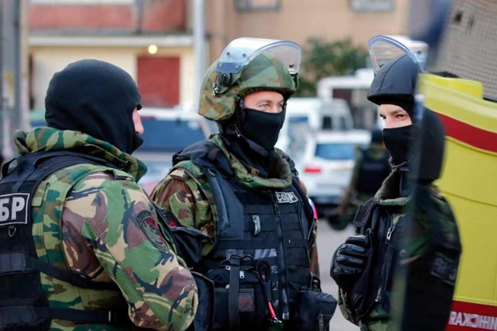 Muere militar ruso en explosión de un automóvil en San Petersburgo