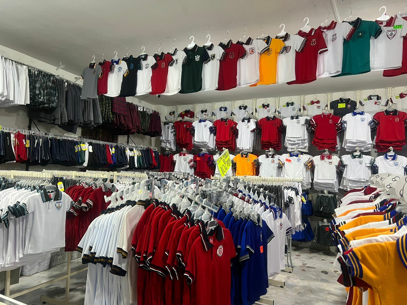 uniformes escolares