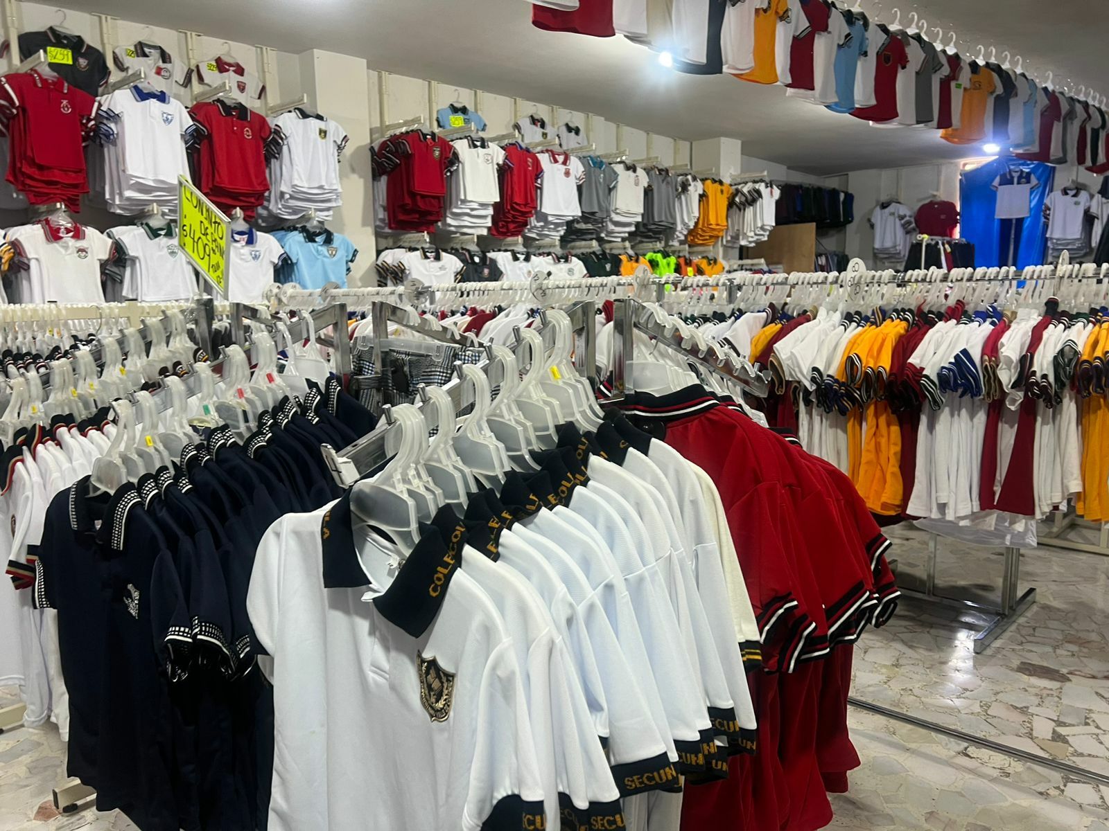 uniformes escolares