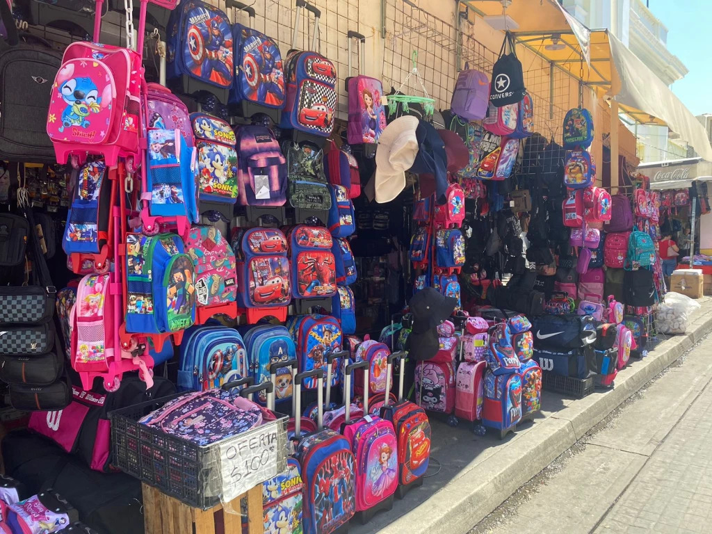 Regreso a clases y fiestas impulsarán actividad comercial en Sabinas