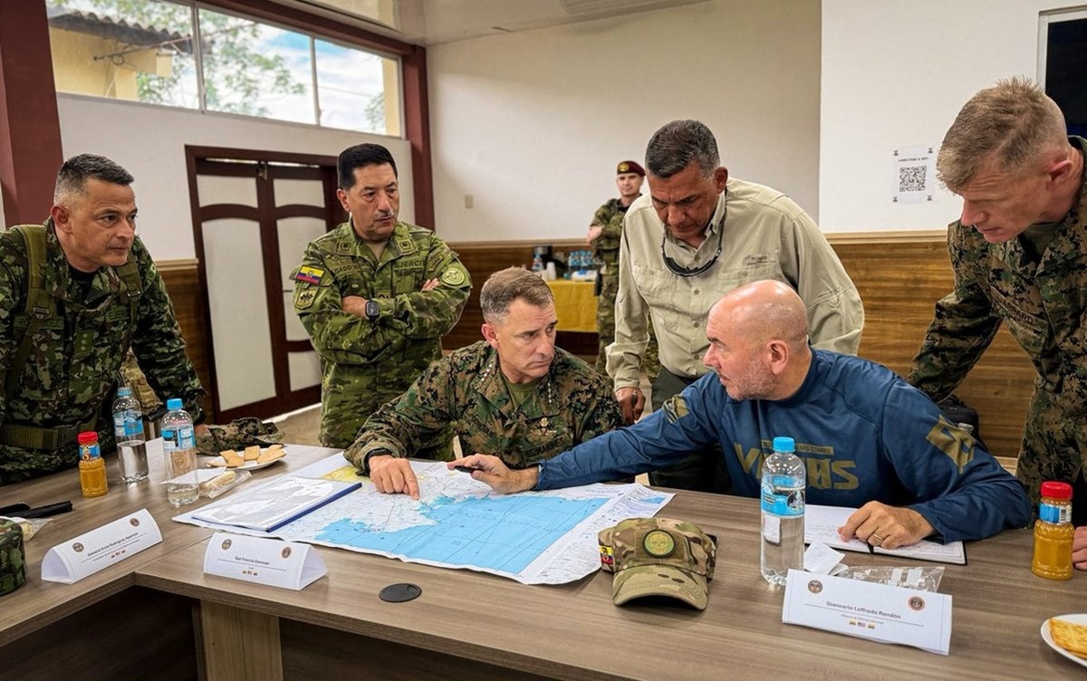 Colombia y Ecuador avanzan en coordinación para establecer una base binacional en la frontera