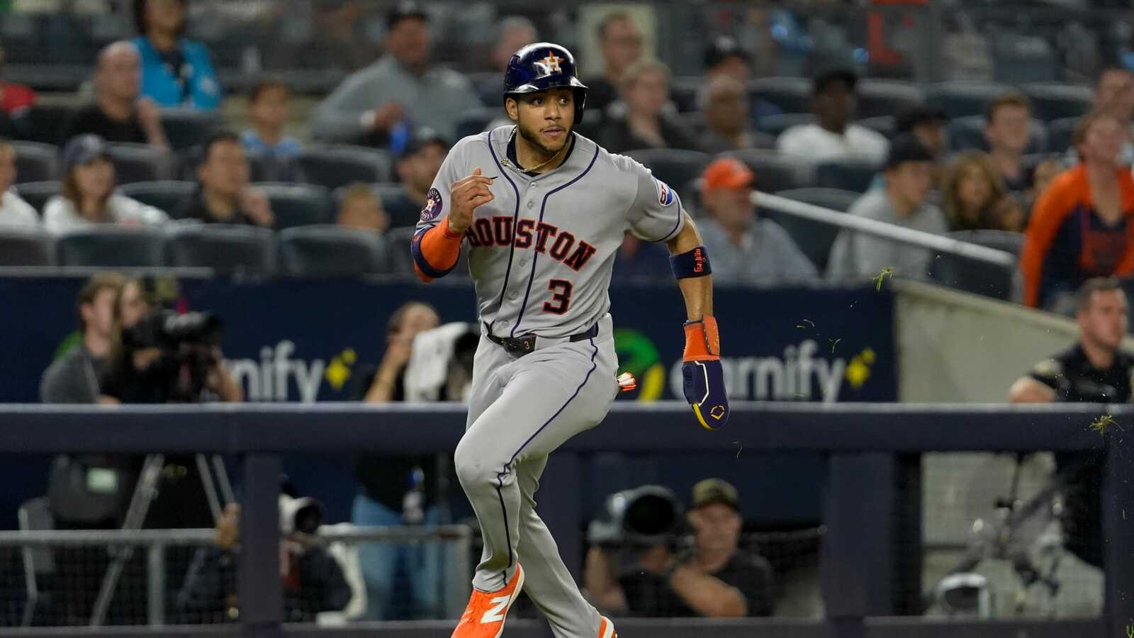 Astros vencen 5-1 a Yankees y toman ventaja en el Oeste de la Americana