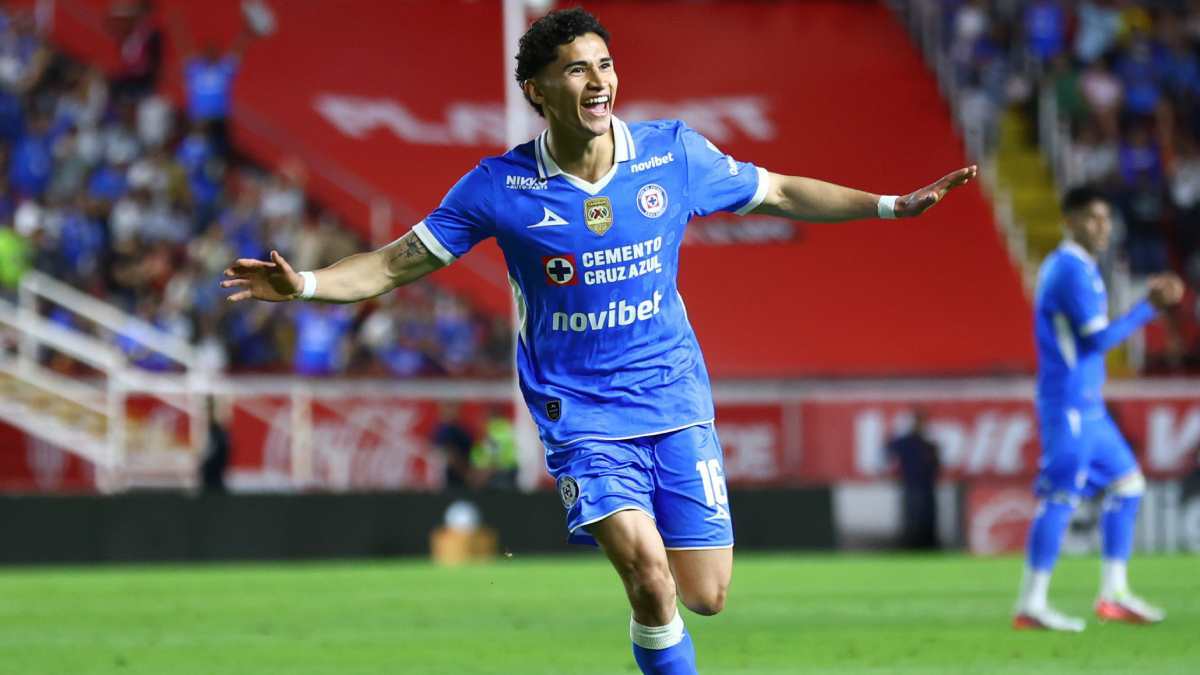 Cruz Azul vence 3-1 a Necaxa y corta racha de tres derrotas consecutivas