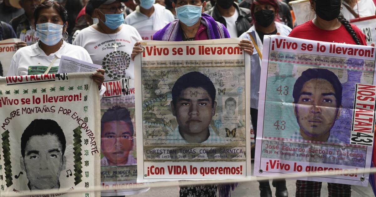 Niegan amparo a militar preso por el caso de los 43 de Ayotzinapa