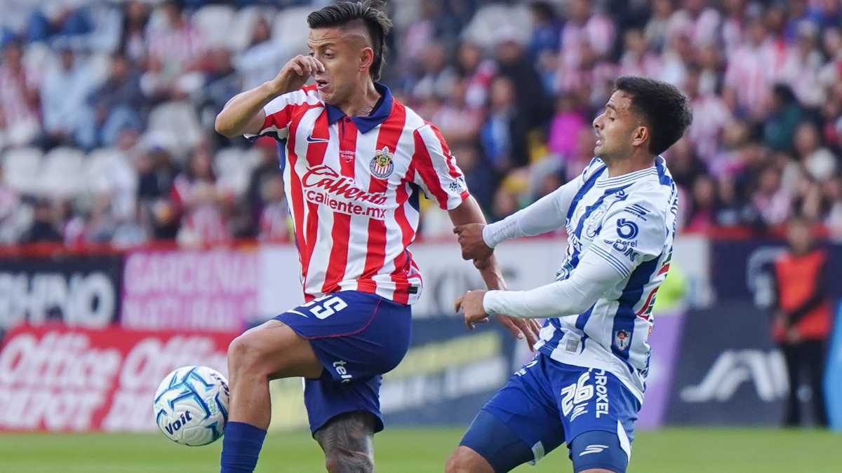 Pachuca y Chivas empatan 1-1 en el Estadio Hidalgo con penal de Rondón