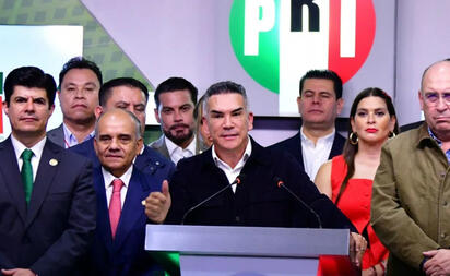 Alejandro Moreno pide a partidos opositores unir fuerzas rumbo a 2027