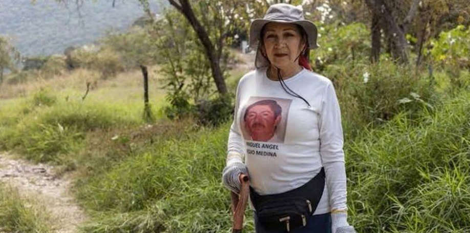 Atacan a balazos a la madre buscadora Alma Rosa Rojo en Culiacán