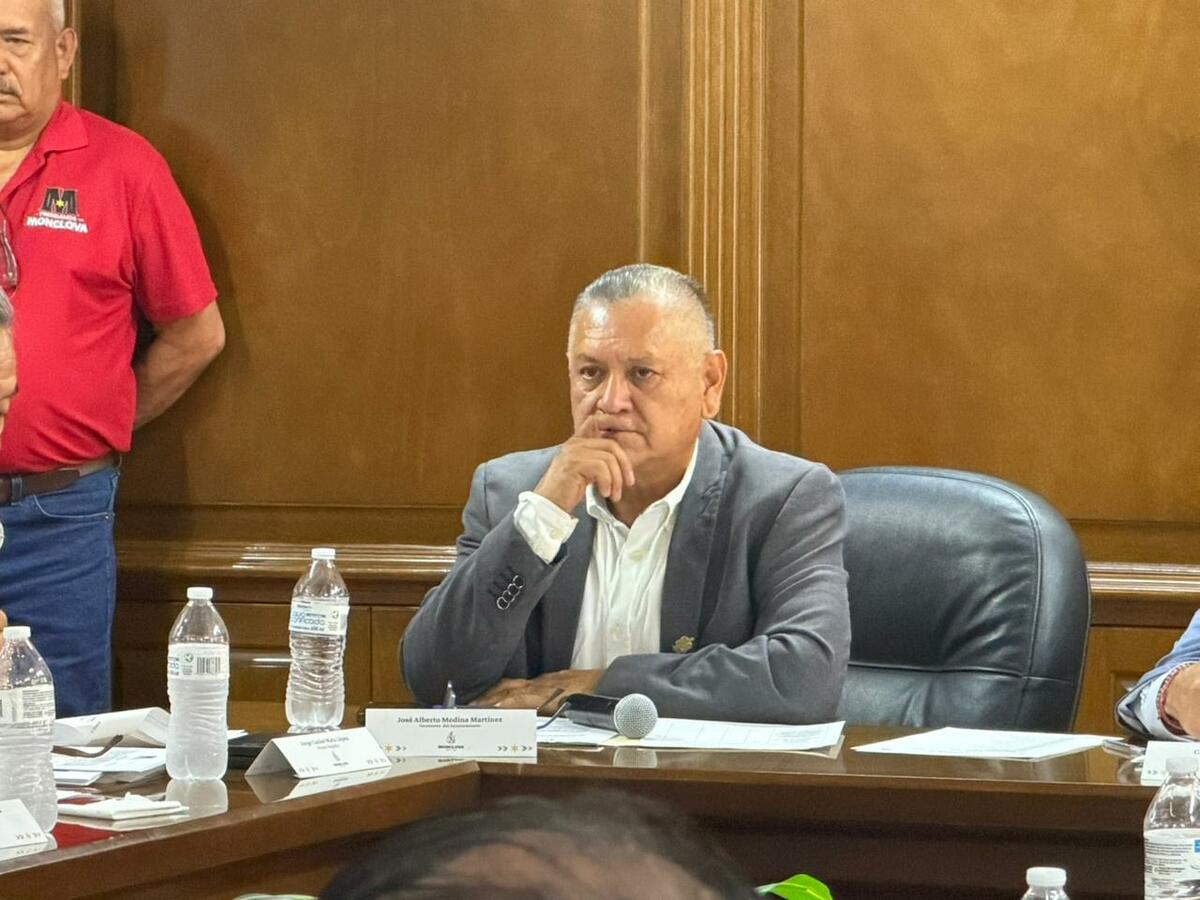 Alberto Medina se despide de la Secretaría del Ayuntamiento