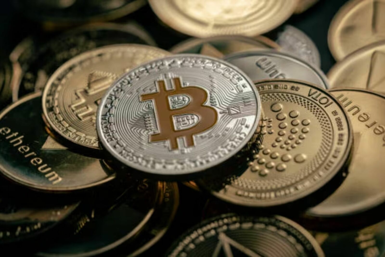 EU incauta más de 560 mil dólares en criptomonedas vinculadas a Hamás