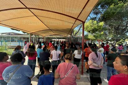 Retirarán techo de primaria por riesgo estructural