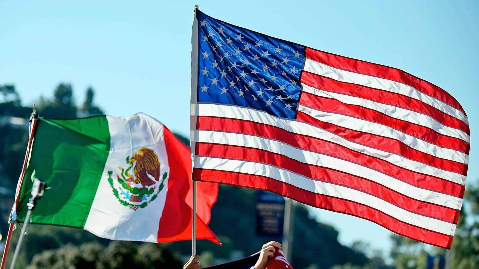 Superávit comercial de México con EU alcanza 26 mil millones