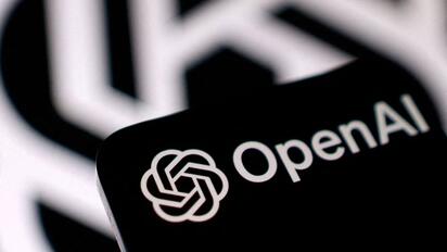 Gobierno de EU respalda a OpenAI en disputa con The New York Times por derechos de autor